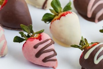 Keto Chocolate Covered Strawberries