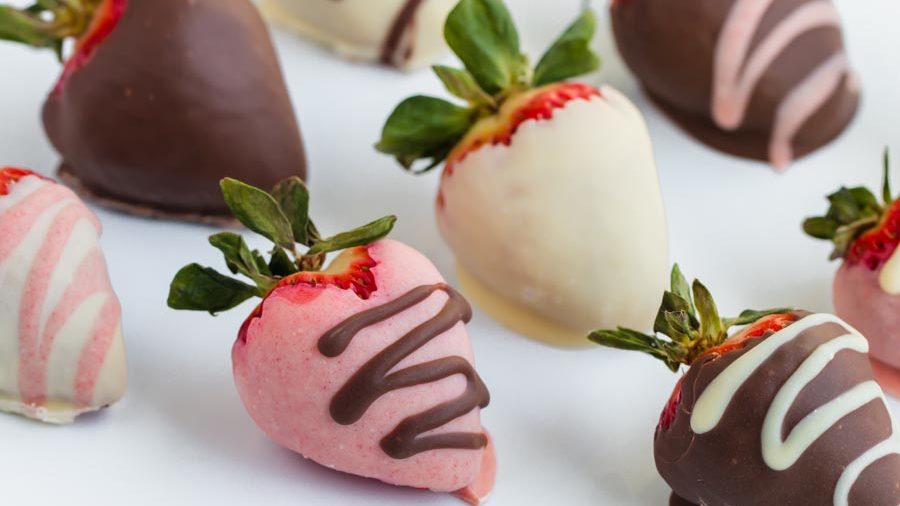 Keto Chocolate Covered Strawberries